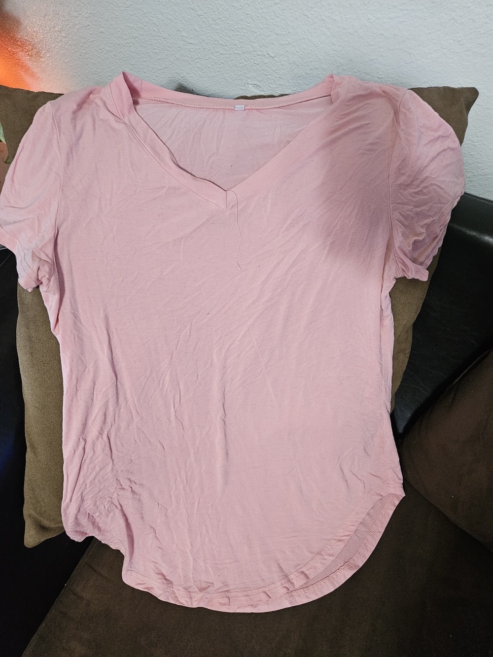 Classic V-Neck Short Sleeve Tee - Light Pink